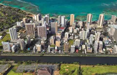 2509 Ala Wai Blvd #203, Honolulu, HI 96815