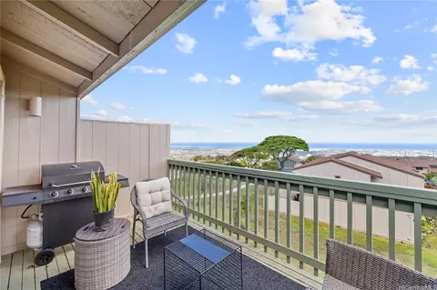 92-1041 Makakilo Dr #82, Kapolei, HI 96707