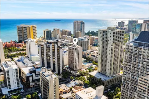 364 Seaside Ave #1211, Honolulu, HI 96815