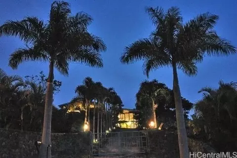 73-1402 Hikimoe St, Kailua Kona, HI 96740