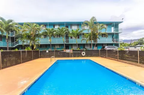 94-049 Waipahu St #308, Waipahu, HI 96797
