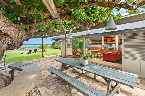 87-835 Farrington Hwy, Waianae, HI 96792
