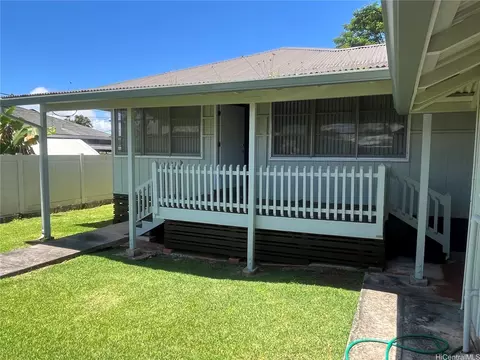 117 Kaliko Dr, Wahiawa, HI 96786