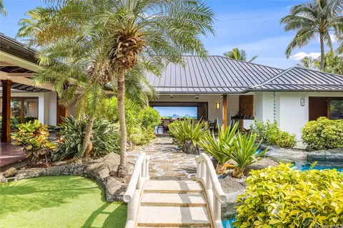 47 Kailuana Pl, Kailua, HI 96734
