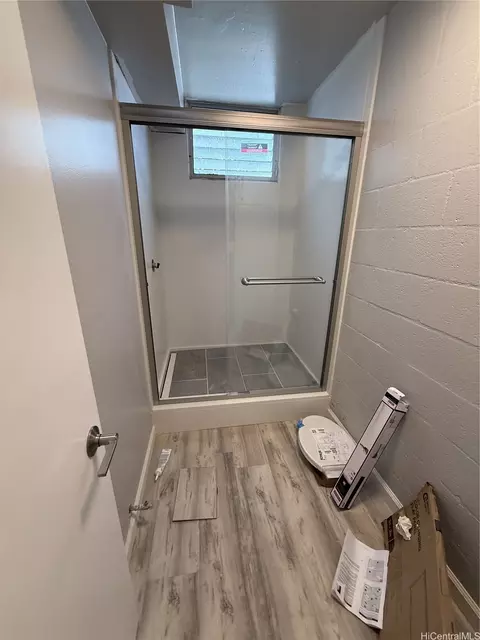2328 Sea View Ave #202, Honolulu, HI 96822