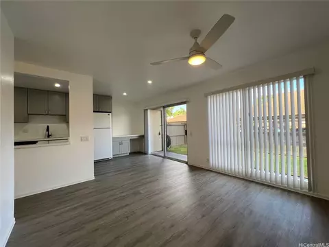91-1089 Puamaeole St #15D, Ewa Beach, HI 96706