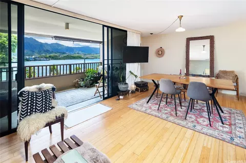 46-040 Konane Pl #3816, Kaneohe, HI 96744