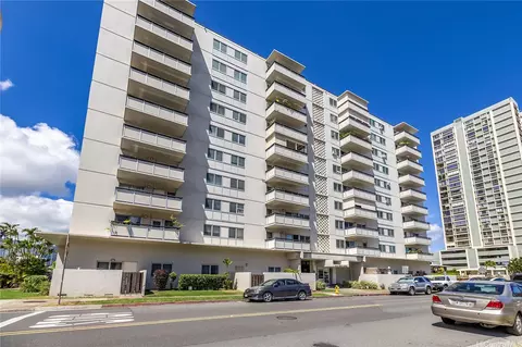 509 University Ave #1004, Honolulu, HI 96826