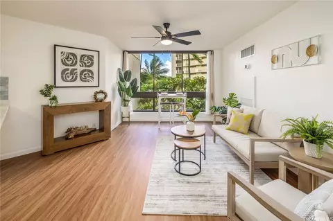300 Wai Nani Way #415, Honolulu, HI 96815