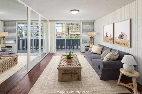 1605 Pensacola St #104, Honolulu, HI 96822