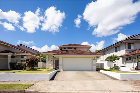 94-1043 Nawele St, Waipahu, HI 96797