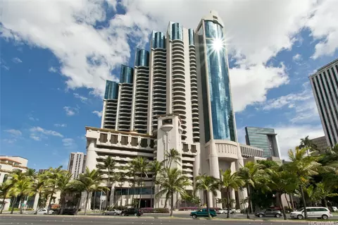 66 Queen St #2802, Honolulu, HI 96813