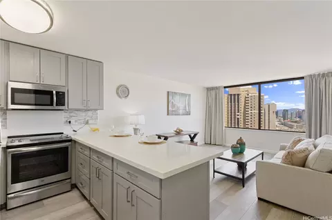 411 Hobron Ln #3402, Honolulu, HI 96815