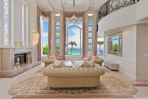763 Kaulana Pl, Honolulu, HI 96821