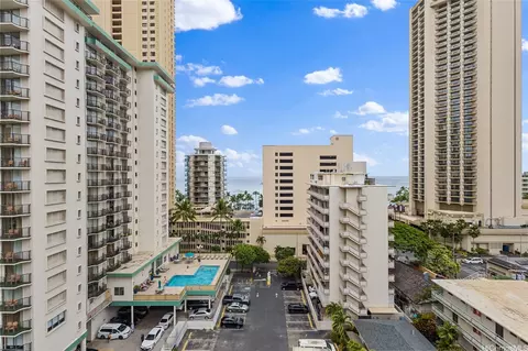 2450 Prince Edward St #1201A, Honolulu, HI 96815