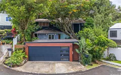 3233 Allan Pl, Honolulu, HI 96817