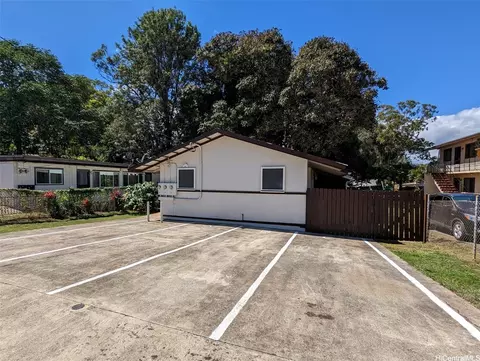 318 Ohai Pl, Wahiawa, HI 96786