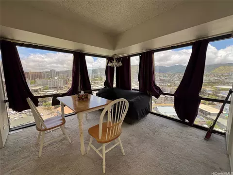 1750 Kalakaua Ave #1311, Honolulu, HI 96826