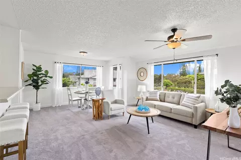 95-1151 Makaikai St #108, Mililani, HI 96789