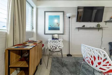 410 Nahua St #204, Honolulu, HI 96815