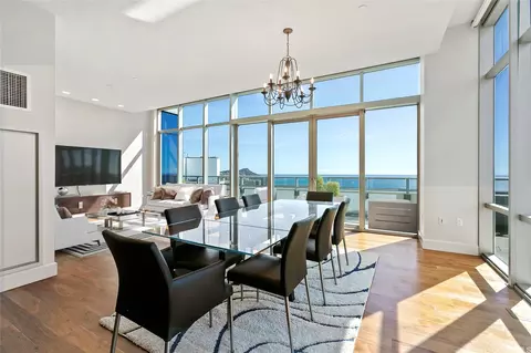 1189 Waimanu St #4301, Honolulu, HI 96814