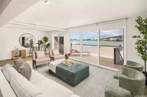 419 Koko Isle Cir #9909, Honolulu, HI 96825