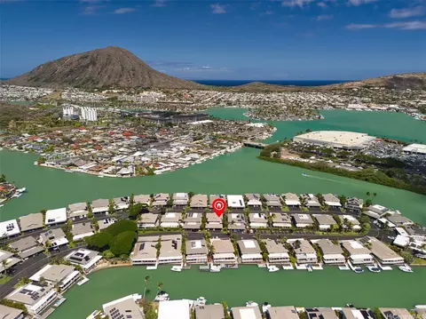 356 Opihikao Pl #542, Honolulu, HI 96825