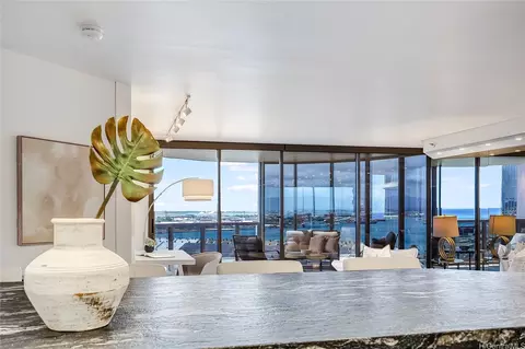 425 South St #1603, Honolulu, HI 96813