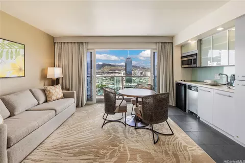 410 Atkinson Dr #2226, Honolulu, HI 96814