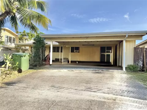 98-1658 Hoomaike St, Pearl City, HI 96782