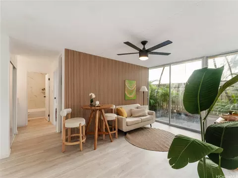 2845 Waialae Ave #123, Honolulu, HI 96826