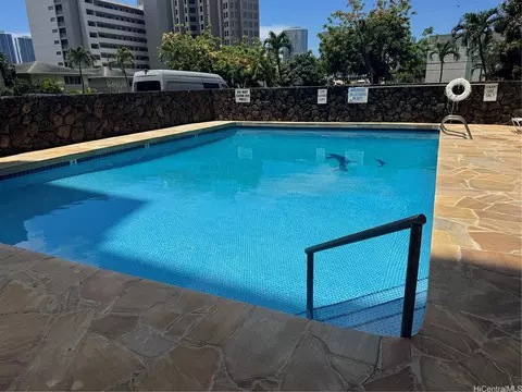 1050 Kinau St #506, Honolulu, HI 96814