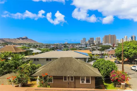 1017 2nd Ave, Honolulu, HI 96816
