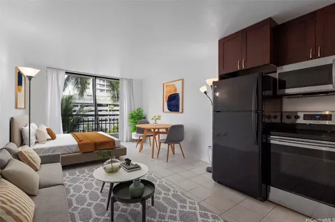 440 Seaside Ave #407, Honolulu, HI 96815