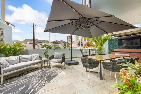 720 Kapiolani Blvd #303, Honolulu, HI 96813