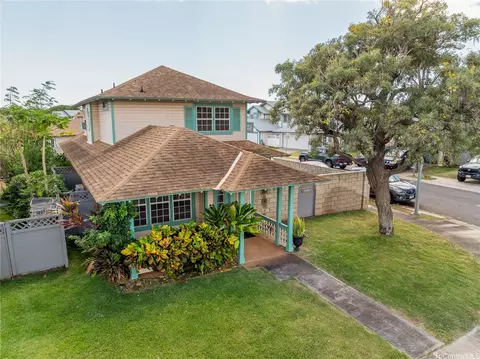 91-1085 Nihopeku St, Kapolei, HI 96707