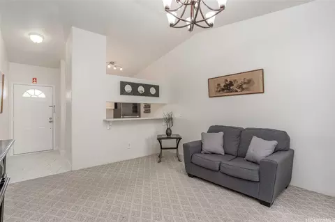 94-510 Lumiaina St #B202, Waipahu, HI 96797