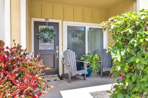 458 Manawai St #404, Kapolei, HI 96707