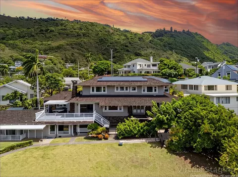 2626 Hillside Ave, Honolulu, HI 96822