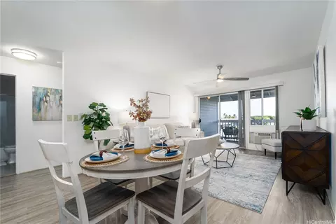 94-828 Lumiauau St #Q201, Waipahu, HI 96797