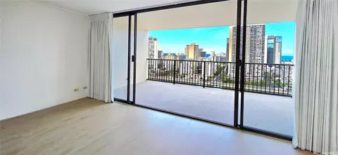 2444 Hihiwai St #2106, Honolulu, HI 96826