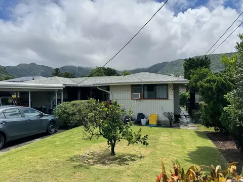 2846 Lowrey Ave, Honolulu, HI 96822