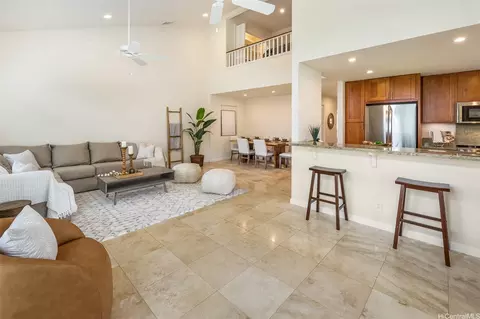 606 Kaha St #A, Kailua, HI 96734