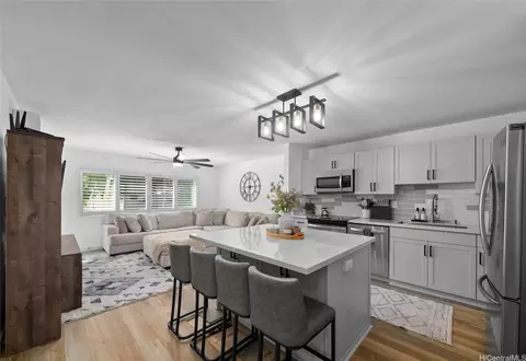 95-060 Waikalani Dr #D202, Mililani, HI 96789