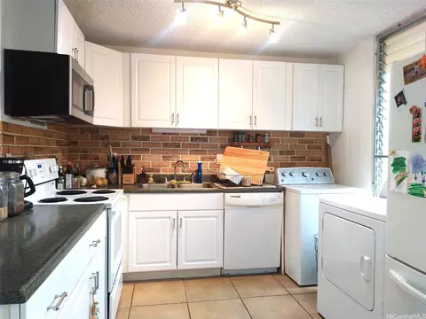 95-273 Waikalani Dr #D1005, Mililani, HI 96789