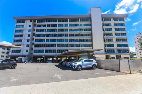 2977 Ala Ilima St #207, Honolulu, HI 96818