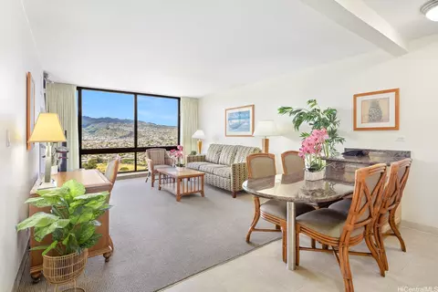 229 Paoakalani Ave #3709, Honolulu, HI 96815