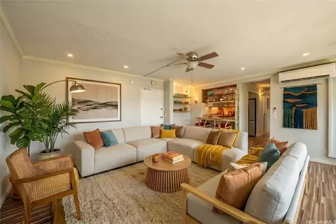 430 Keoniana St #204, Honolulu, HI 96815