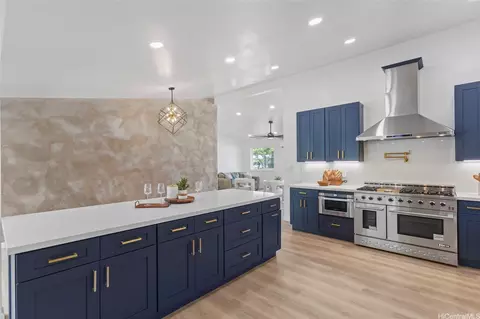 309 Halemaumau Pl, Honolulu, HI 96821