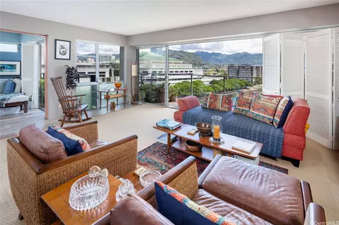 1645 Ala Wai Blvd #908, Honolulu, HI 96815